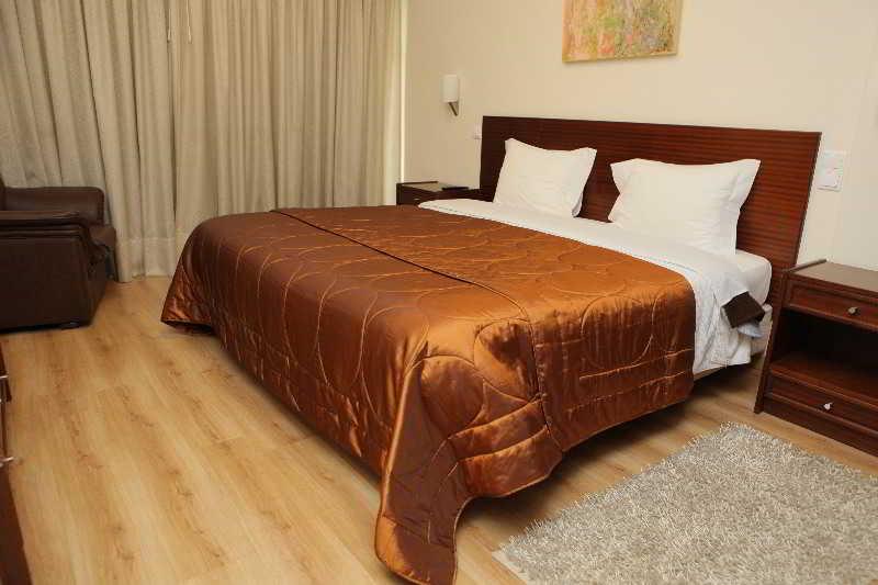 Petrus Hotel Chaves Buitenkant foto